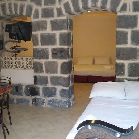 Ahva 17 Tiberias Exterior photo